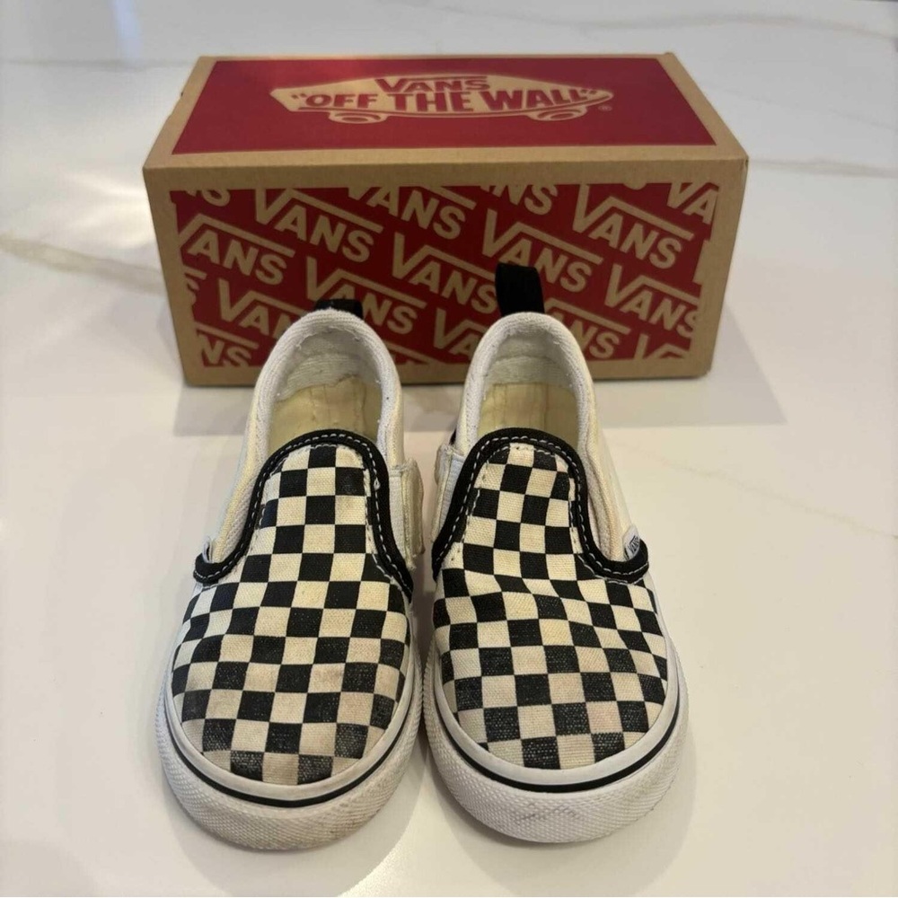 Vans Toddler Classic Slip-On V Checkerboard Shoe - Picture 2 of 6